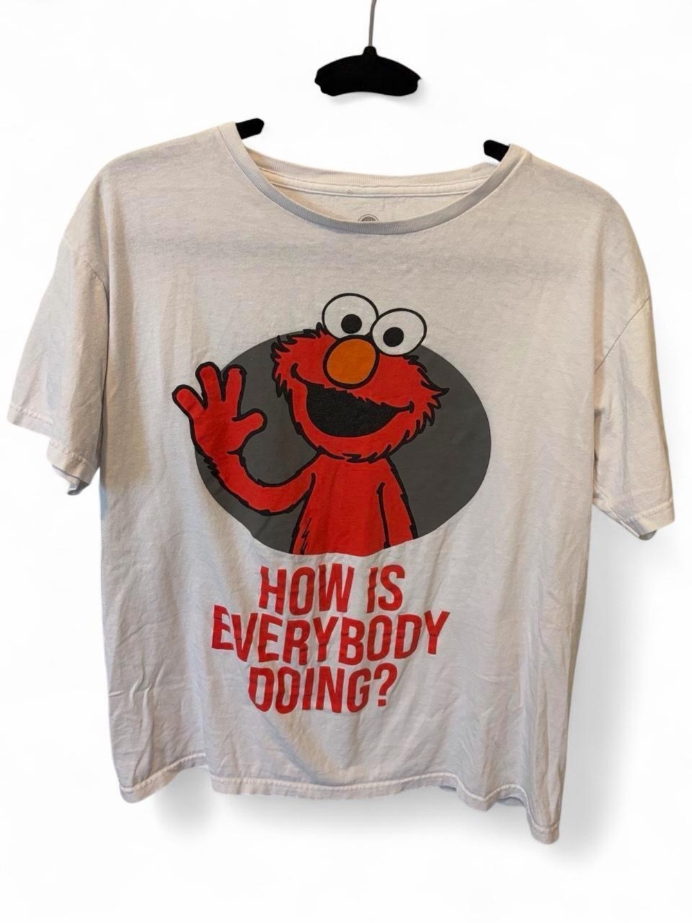 Sesame Street Elmo "How Is Everybody Doing?" Graphic T-Shirt - White - Size Med